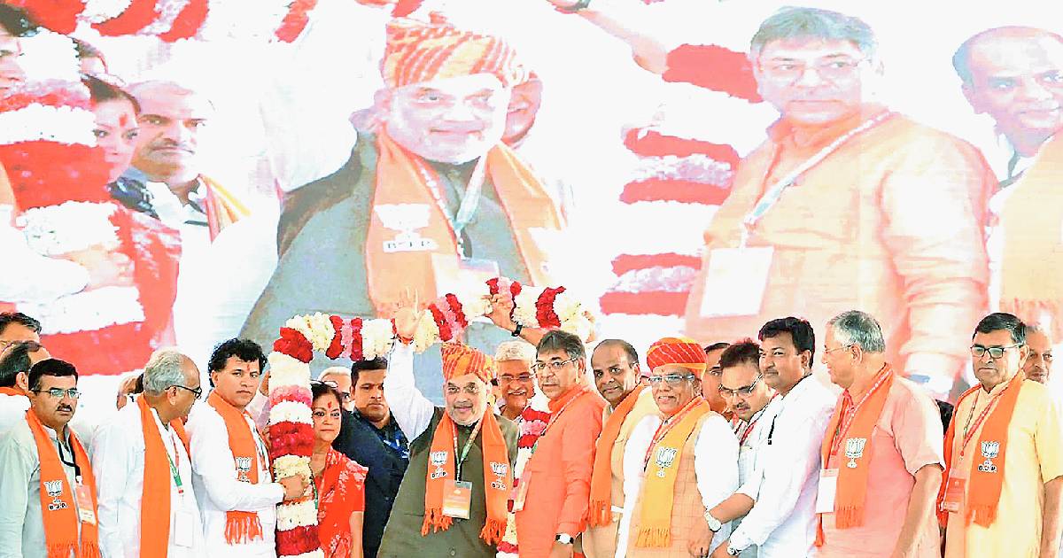 Shah takes on Rahul, Gehlot over inflation, crime, vote bank politics